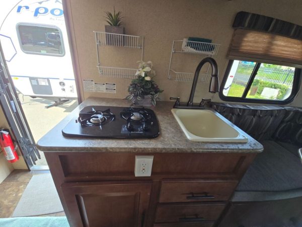 2015 Forest River R-Pod 172 - Image 16