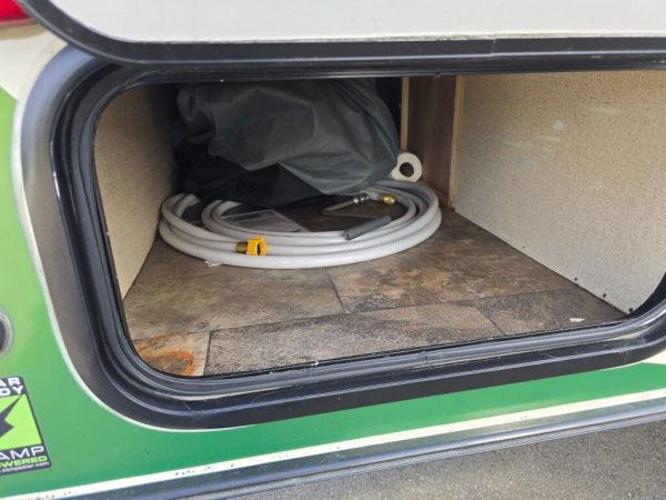2015 Forest River R-Pod 172 - Image 8