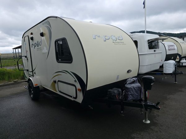 2015 Forest River R-Pod 179 - Image 32