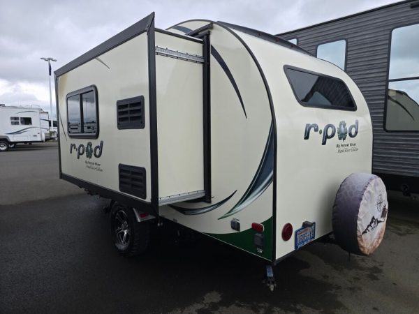 2015 Forest River R-Pod 179 - Image 5