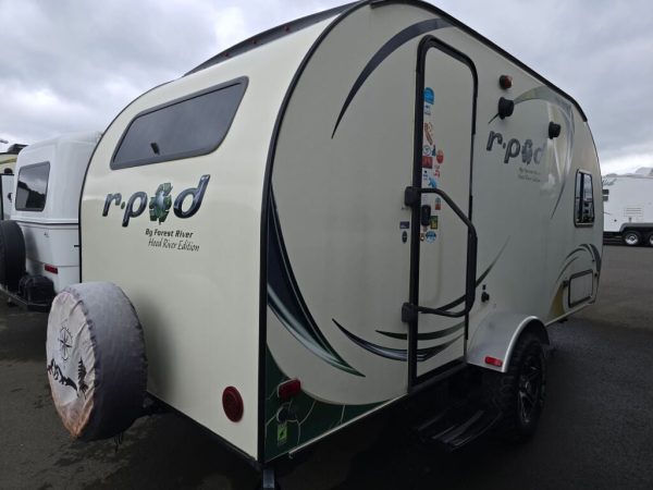 2015 Forest River R-Pod 179 - Image 7