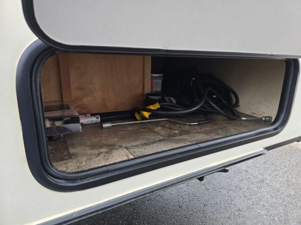 2015 Forest River R-Pod 179 - Image 8
