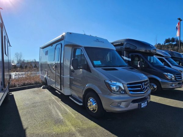 2015 Leisure Travel Unity 24MB