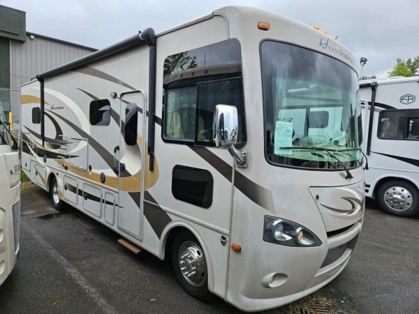 2015 Thor Motor Coach Hurricane 31S