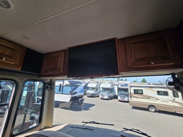 2015 Tiffin Motorhomes Allegro 34TGA - Image 6