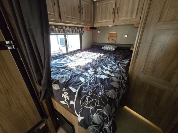 2017 Coachmen Prism 2150LE - Image 6