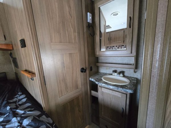 2017 Coachmen Prism 2150LE - Image 7