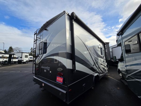 2017 Forest River Sunseeker 2400W MBS - Image 3
