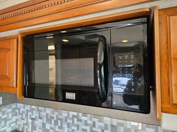 2017 Jayco Precept 31UL - Image 18