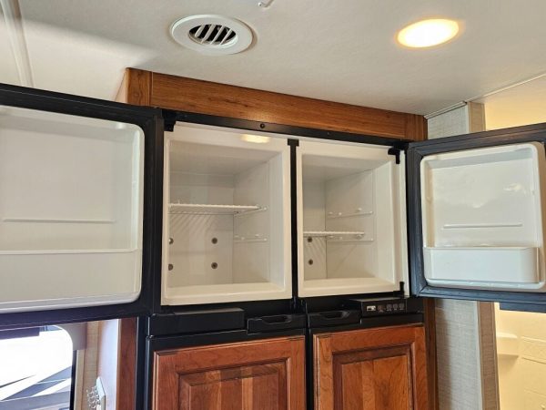 2017 Jayco Precept 31UL - Image 27