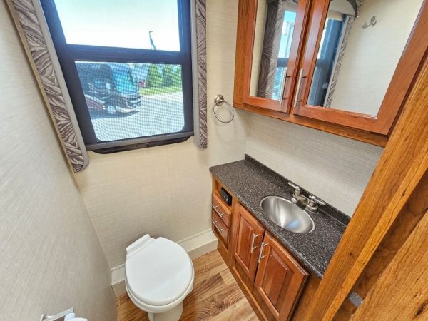 2017 Jayco Precept 31UL - Image 33