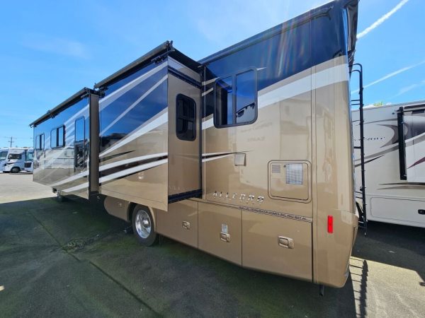 2017 Tiffin Motorhomes Allegro 36LA - Image 4