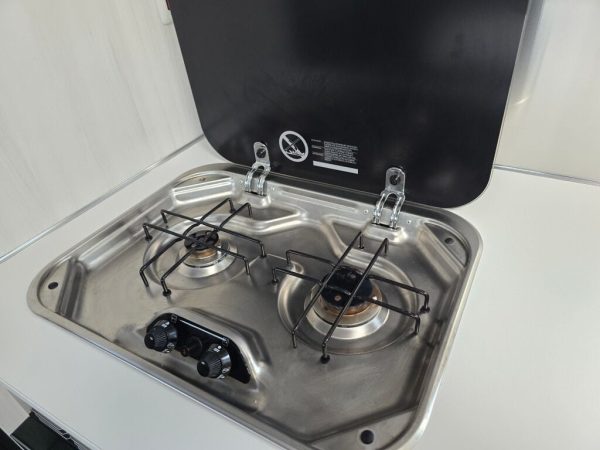 2018 Airstream Bambi Sport 22FB - Image 15