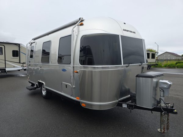 2018 Airstream Bambi Sport 22FB - Image 22