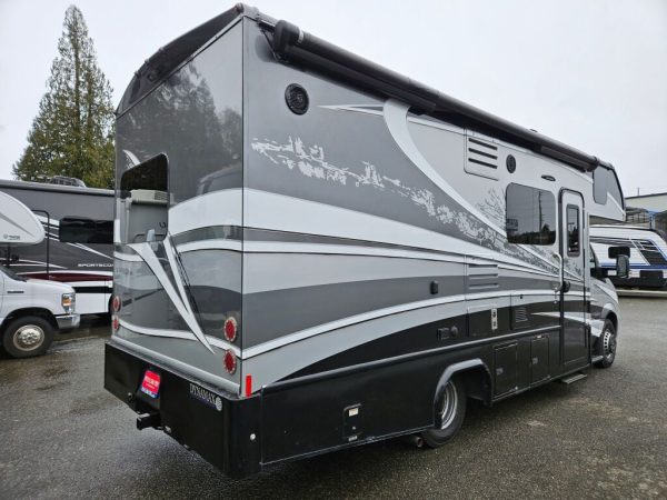2018 Dynamax Isata 3 Series 24FW - Image 4
