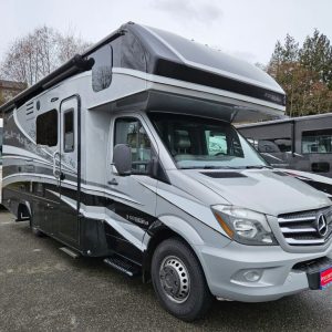2018 Dynamax Isata 3 Series 24FW