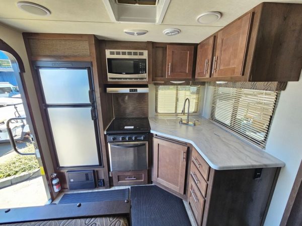 2018 Forest River Wildcat Maxx 245RGX - Image 13