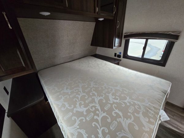 2018 Jayco Jay Feather 29RKS - Image 14