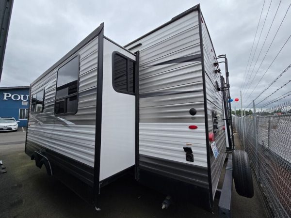 2018 Jayco Jay Feather 29RKS - Image 4
