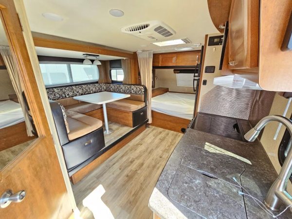 2018 Lance Travel Trailer 1685 - Image 8