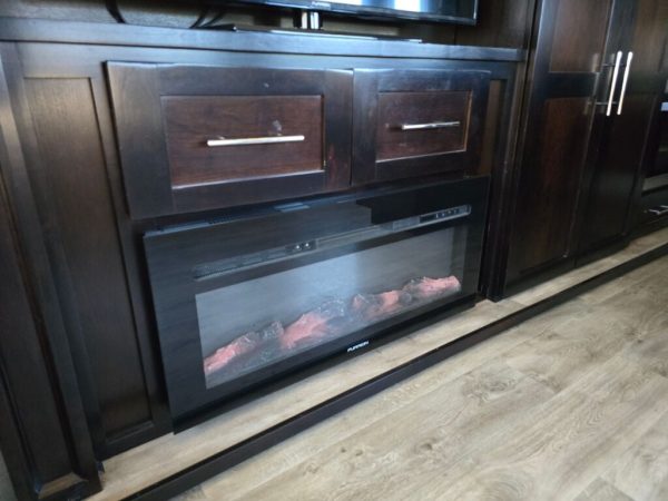 2018 Vanleigh RV Vilano 365RL - Image 15