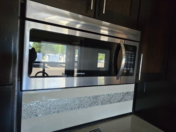 2018 Vanleigh RV Vilano 365RL - Image 20