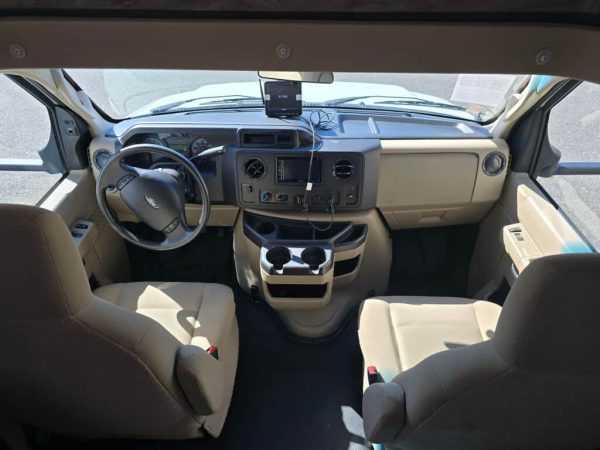 2019 Forest River Forester 2421DS - Image 5