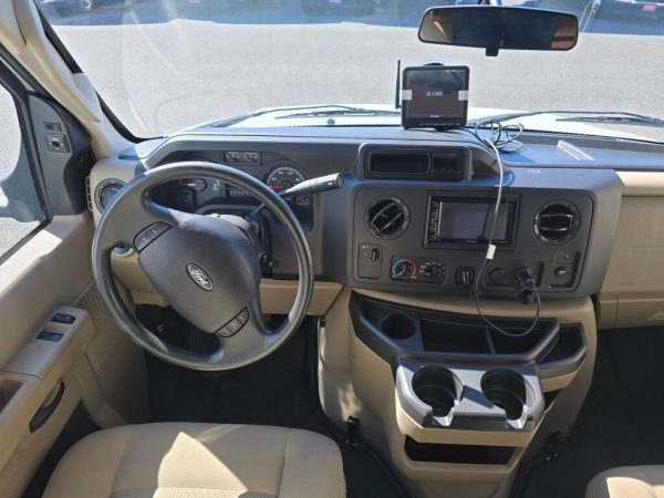 2019 Forest River Forester 2421DS - Image 6