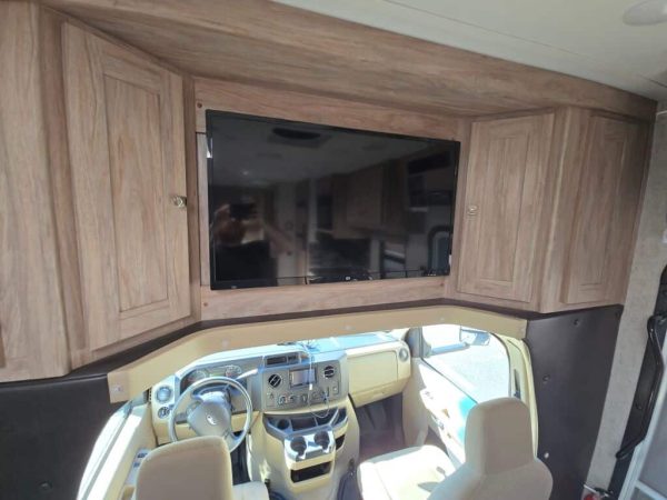2019 Forest River Forester 2421DS - Image 7