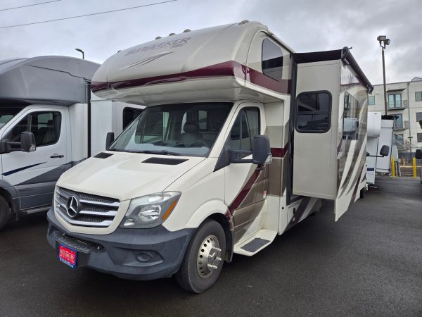 2019 Forest River Sunseeker 2400S MBS - Image 17