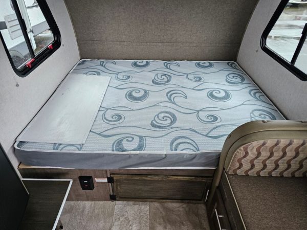 2019 Forest River r-pod RP-180 - Image 19