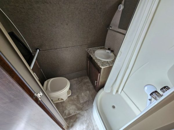 2019 Forest River r-pod RP-180 - Image 21