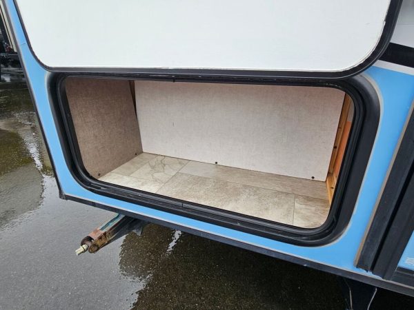 2019 Forest River r-pod RP-180 - Image 6
