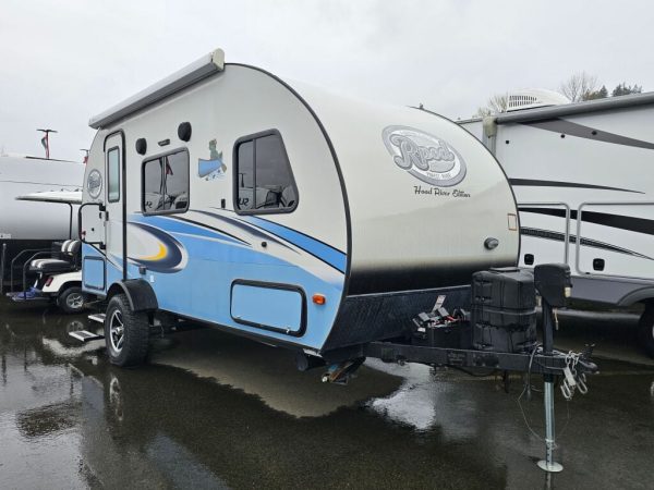2019 Forest River r-pod RP-180