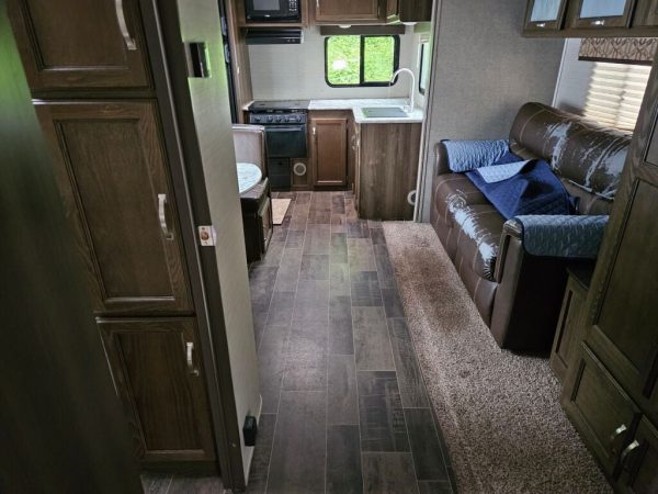 2019 Keystone Bullet 248RKS - Image 10