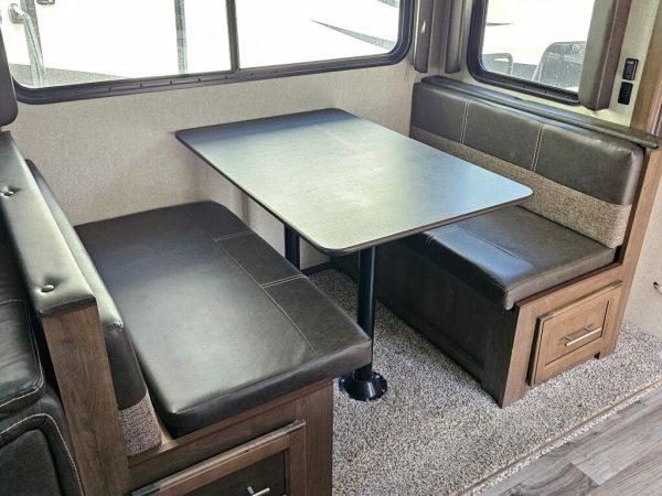 2019 Keystone Cougar 25RESWE - Image 21