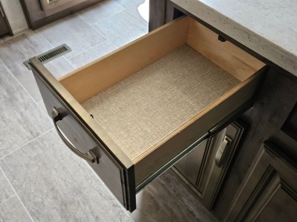 2019 Keystone Montana 3121RL - Image 21