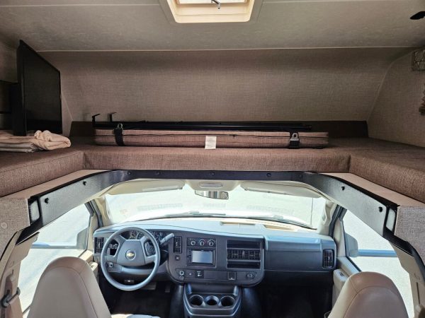 2020 Coachmen Freelander Value Leader 27QB - Image 5