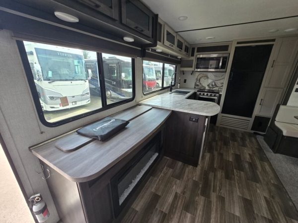 2020 CrossRoads Cruiser Aire CR28RKS - Image 12