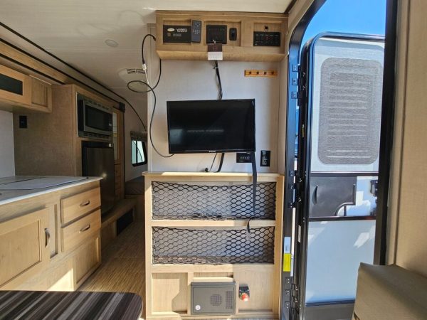 2020 Forest River R-Pod RP-190 - Image 7