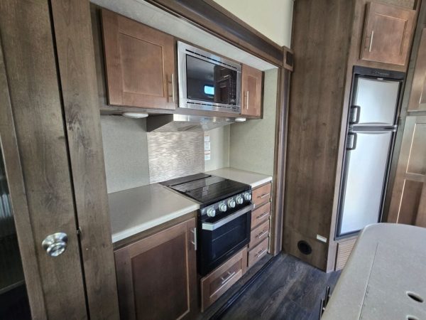 2020 Forest River Wildcat Maxx 295 RSX - Image 13