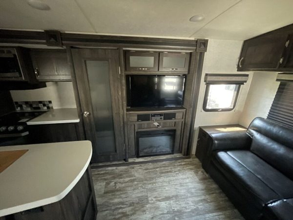 2020 Highland Ridge Mesa Ridge Limited 275RLS - Image 12