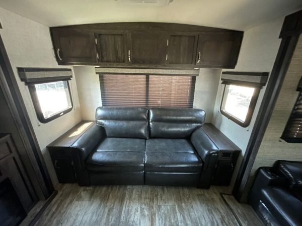 2020 Highland Ridge Mesa Ridge Limited 275RLS - Image 13