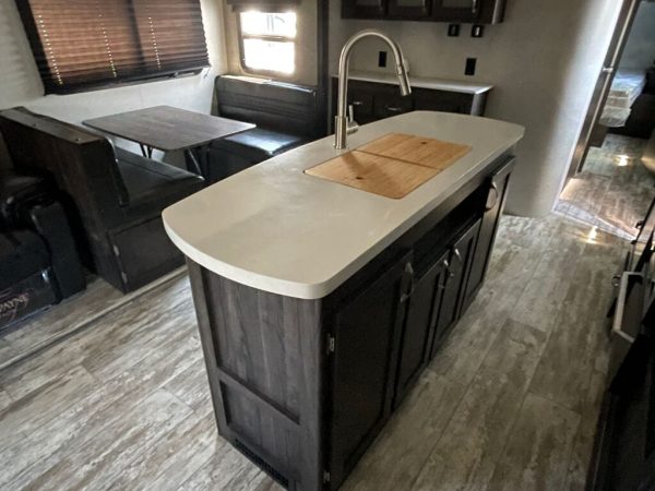 2020 Highland Ridge Mesa Ridge Limited 275RLS - Image 14