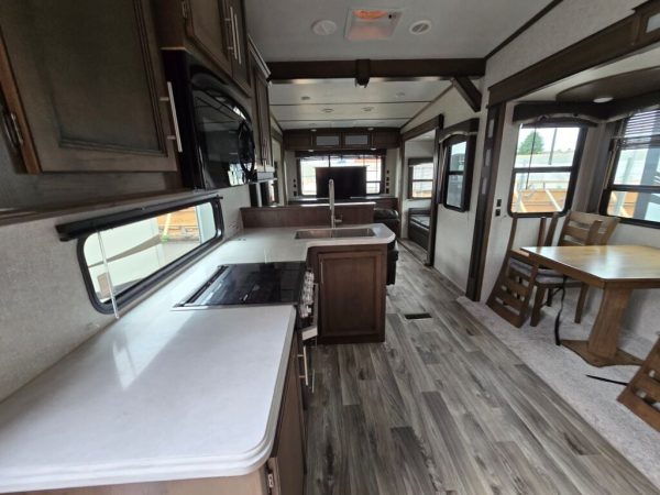 2020 Keystone Cougar 366RDS - Image 6