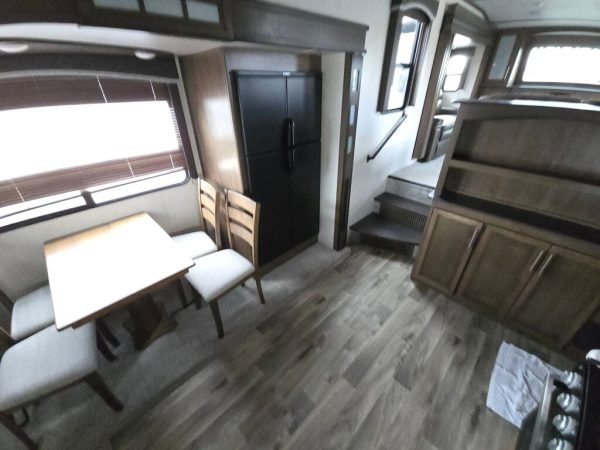 2020 Keystone Cougar 367FLS - Image 13