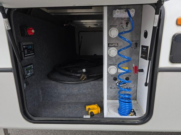 2020 Keystone Cougar 367FLS - Image 4