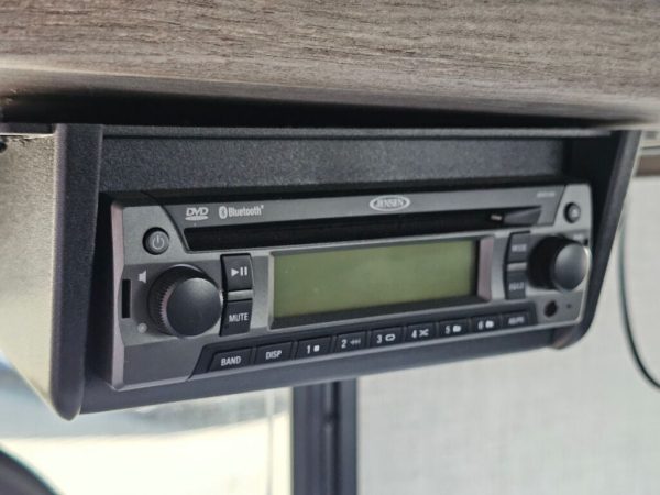 2020 Keystone Outback Ultra-Lite 210URS - Image 29