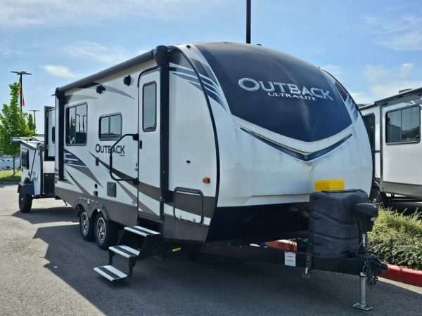 2020 Keystone Outback Ultra-Lite 210URS
