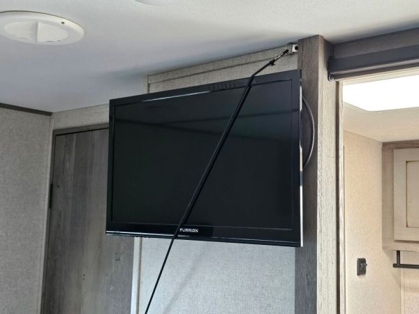 2020 Keystone Raptor 351 - Image 35